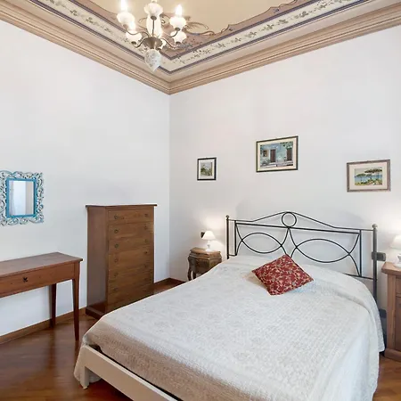 A Due Passi Dal Mare Apartmán *