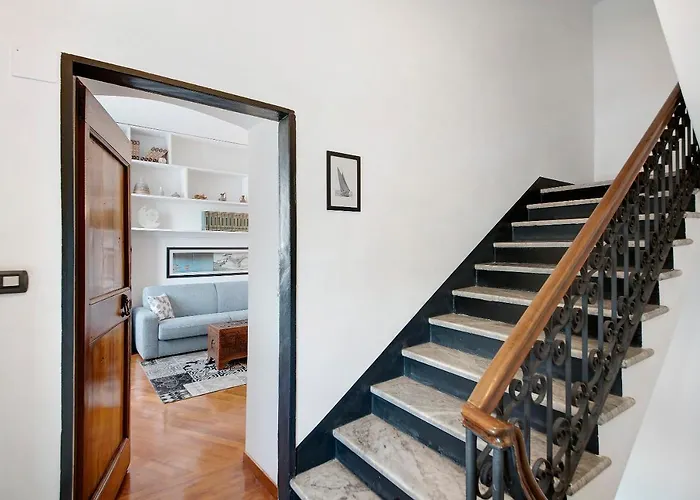 A Due Passi Dal Mare 키아바리